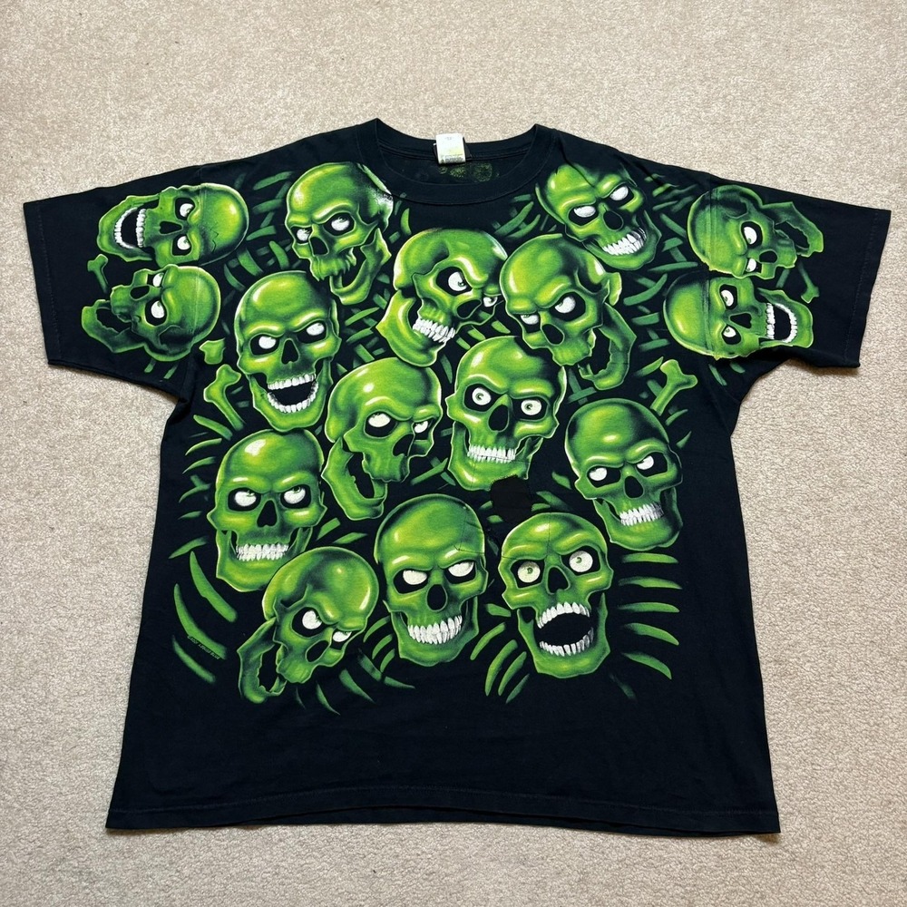 Vtg Liquid Blue Skull Pile Shirt Mens 2XL Black Green AOP Graphic 2001 Y2K Juicy